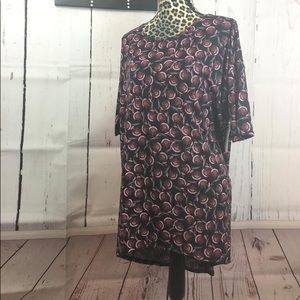 Lularoe Irma Tunic Top